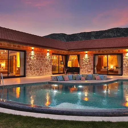 Saribelen Village Luxury - Private Pool And Hot Tub Villa