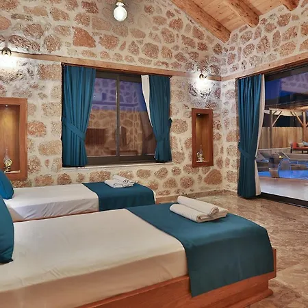 Saribelen Village Luxury - Private Pool And Hot Tub *