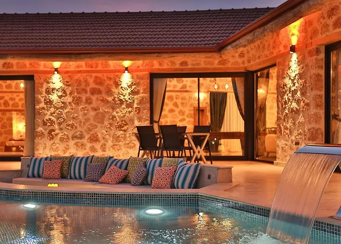 Saribelen Village Luxury - Private Pool And Hot Tub Вилла Калкан