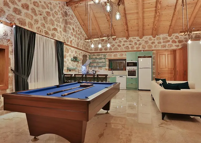 Вилла Saribelen Village Luxury - Private Pool And Hot Tub *